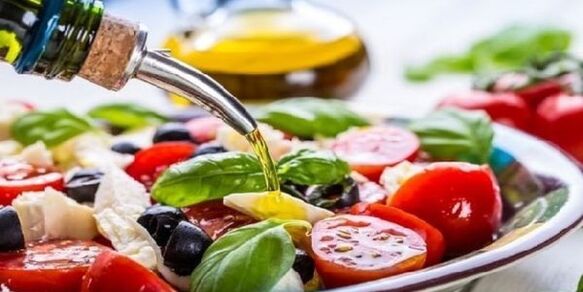 Միջերկրական դիետիկ ուտեստներ պատրաստելիս պետք է անպայման ձիթապտղի յուղ օգտագործել։